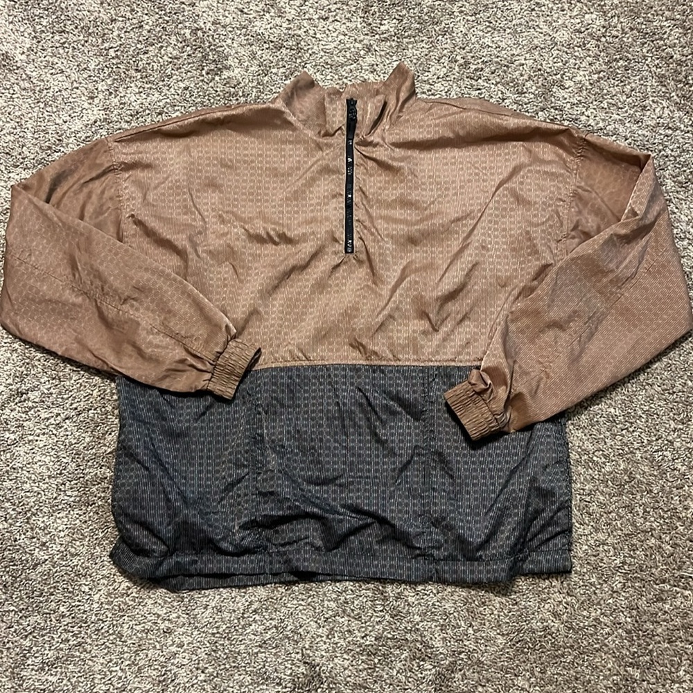 Forever 21 Women’s Brown and Black Quarter Zip Windbreaker Medium
